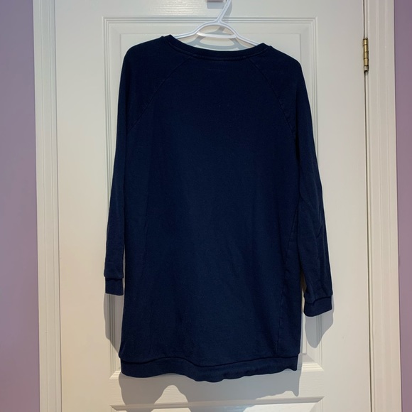 H&M floral “R” sweatshirt - Picture 2 of 3